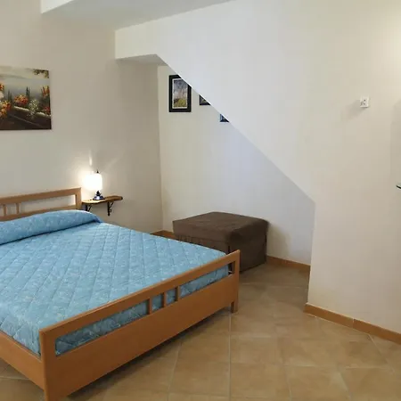 Casa Glicine Apartman *